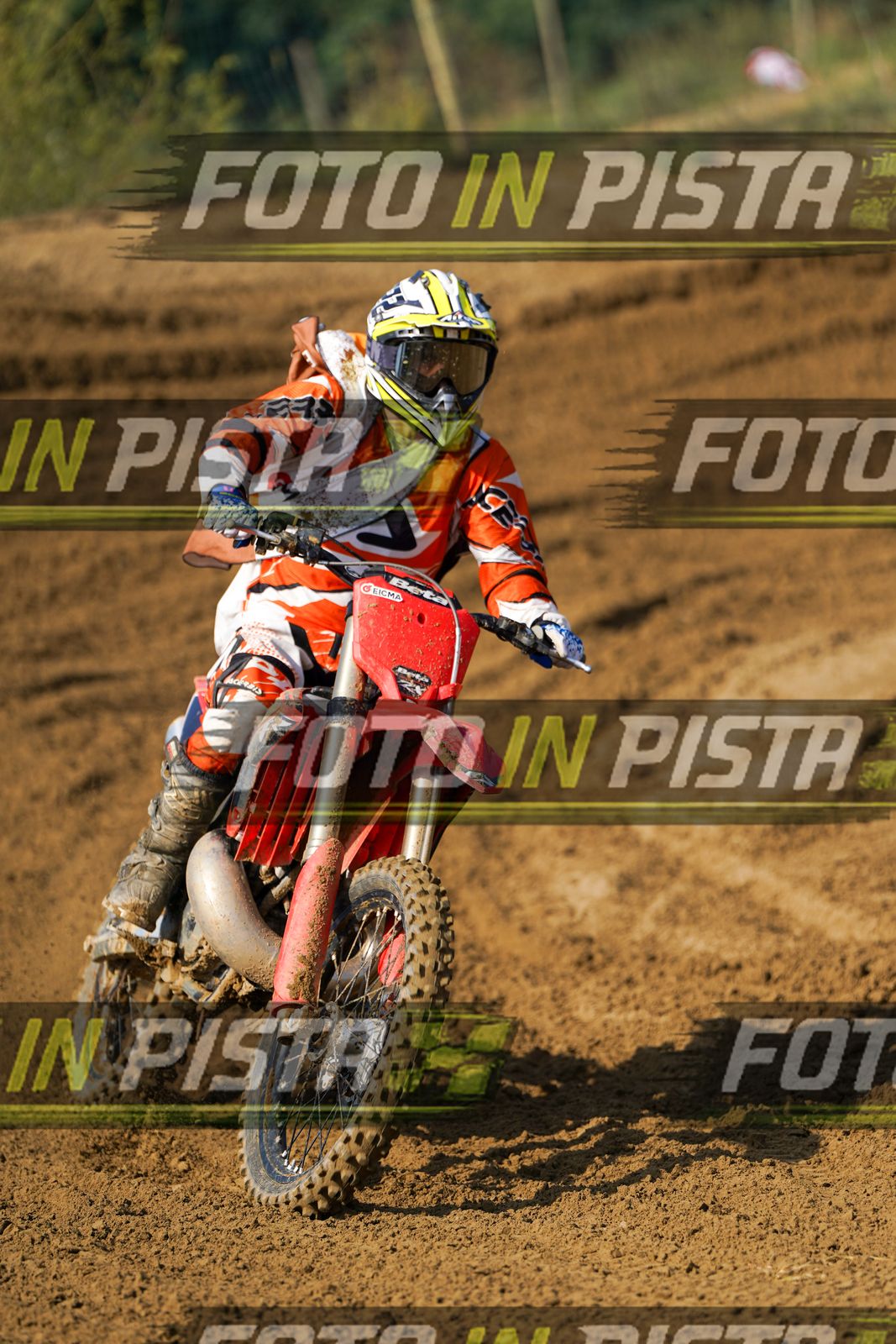 EICMA 20-09 11:00-12:00 · DOS01942