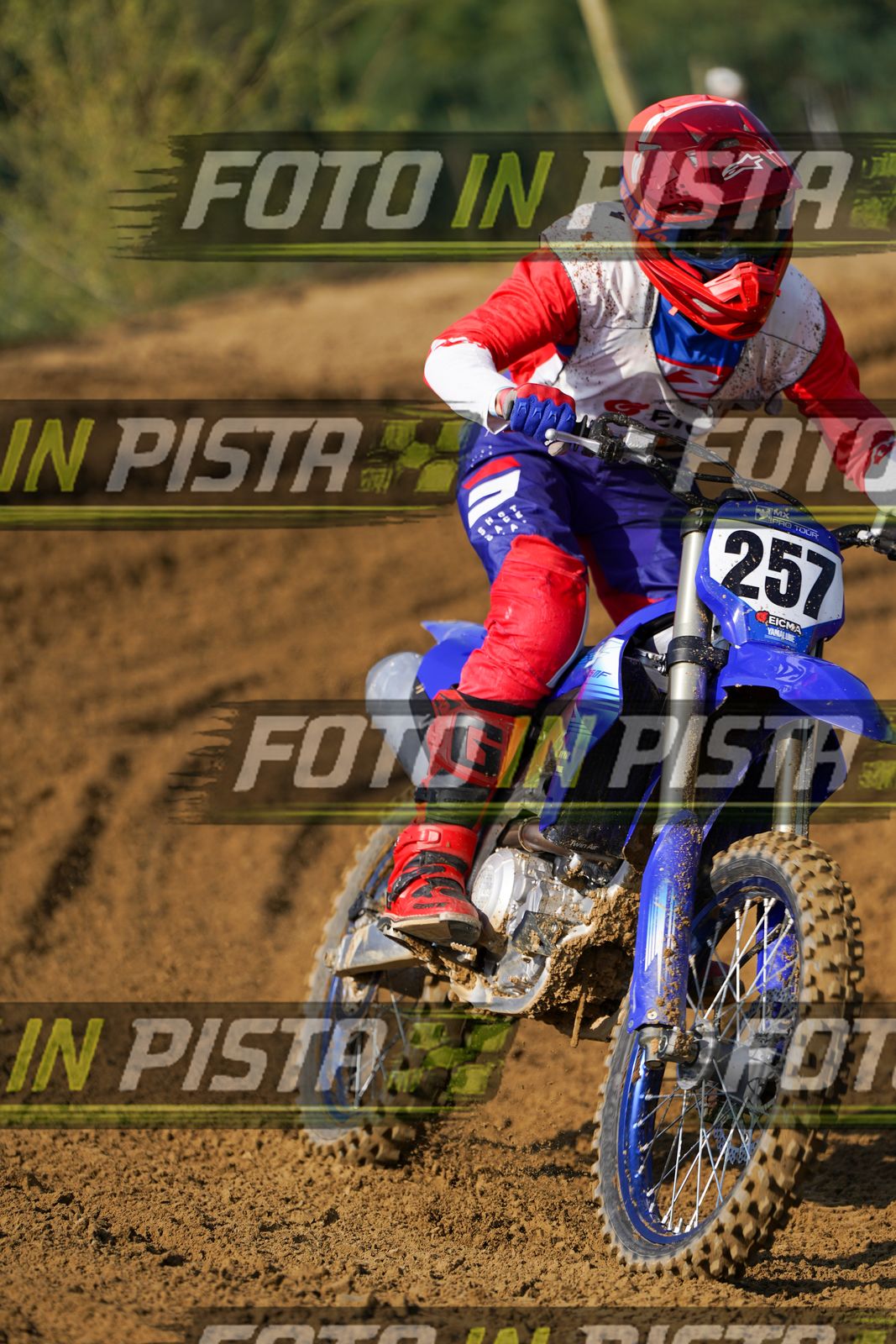 EICMA 20-09 11:00-12:00 · DOS01961