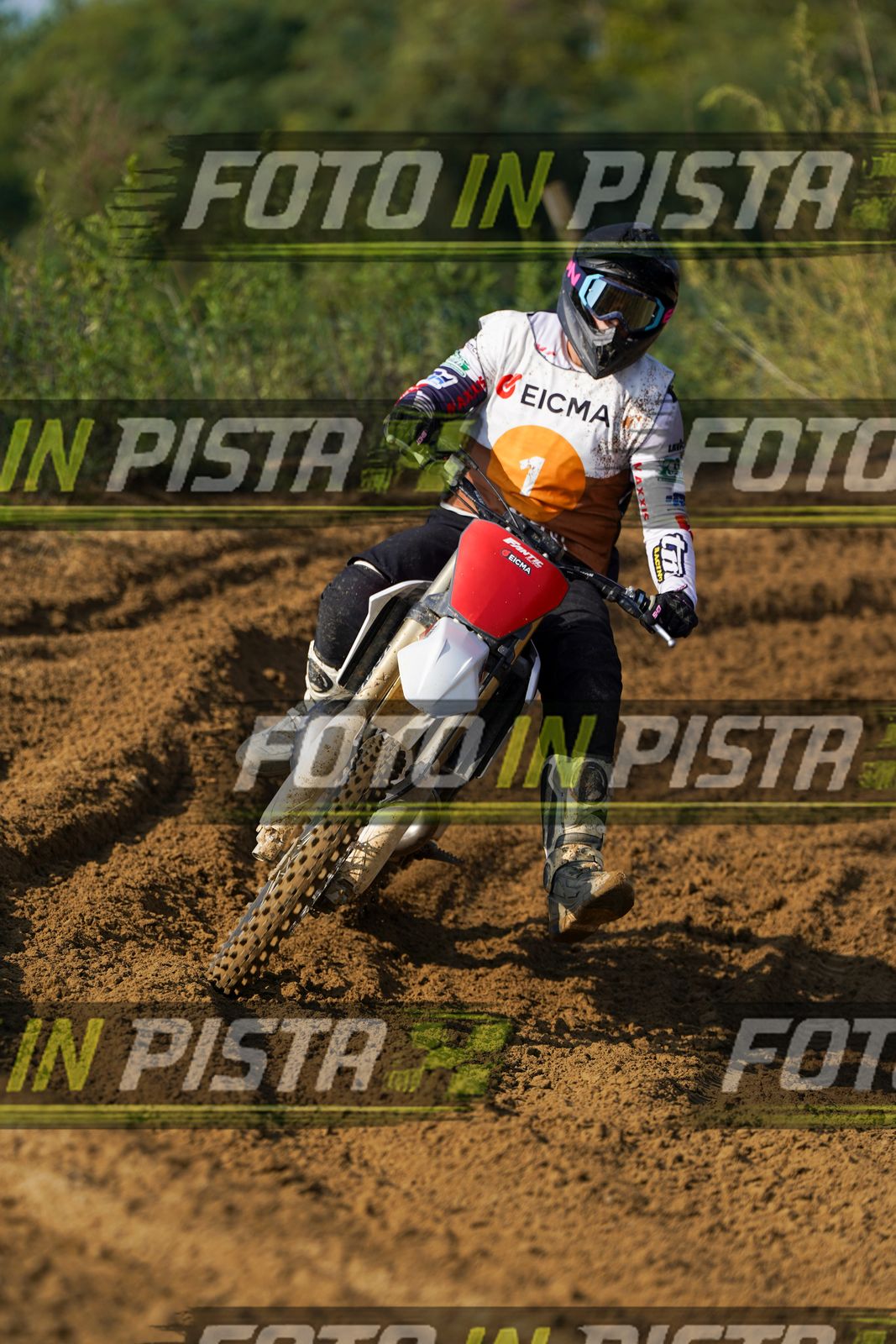 EICMA 20-09 11:00-12:00 · DOS01973