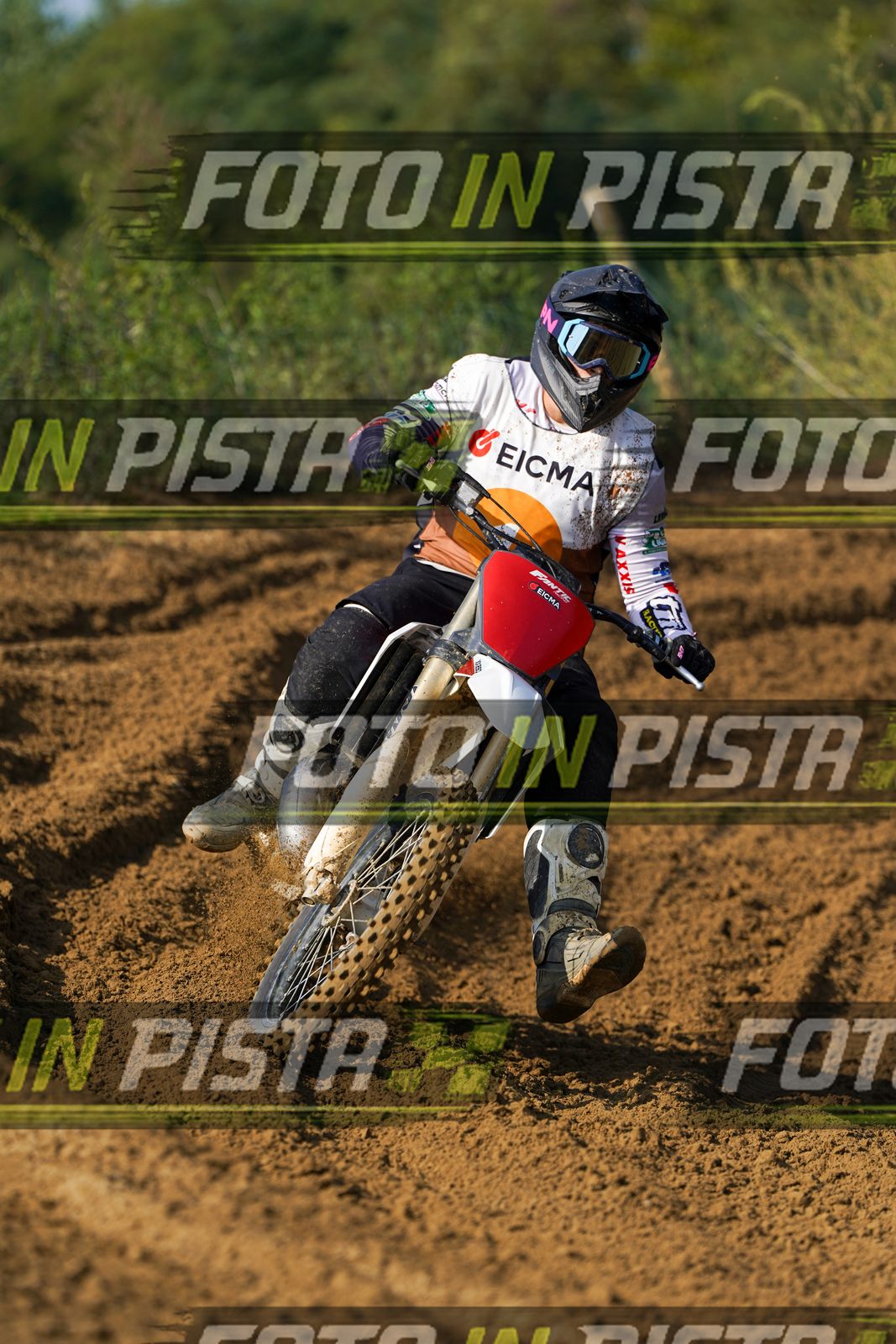 EICMA 20-09 11:00-12:00 · DOS01974