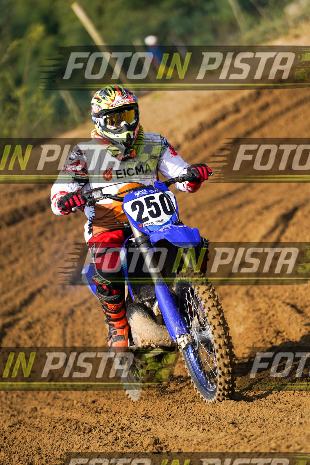 EICMA 20-09 11:00-12:00 · DOS02000