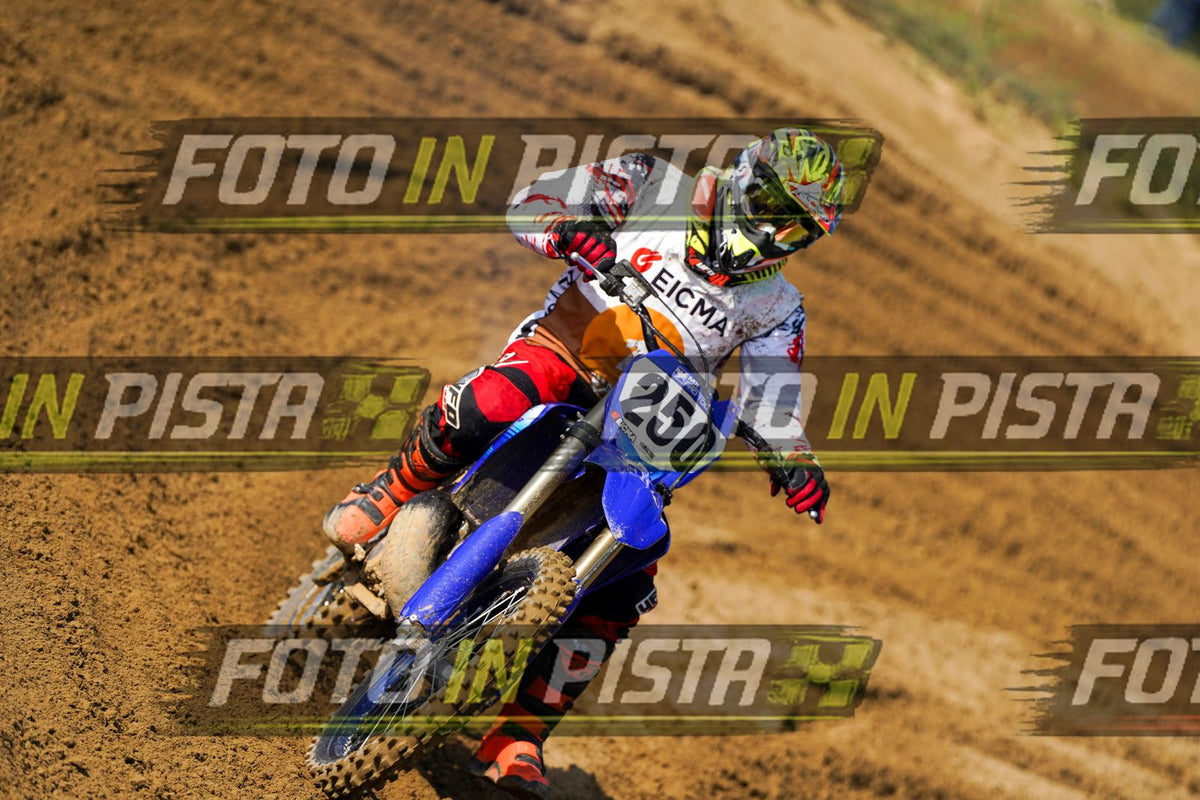 EICMA 20-09 11:00-12:00 · DOS02037