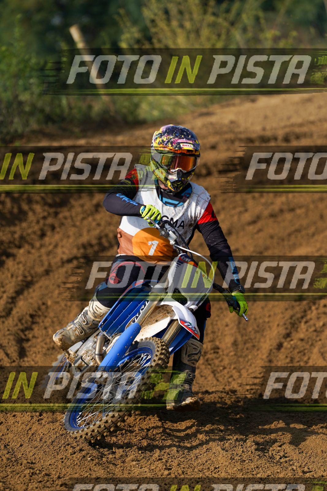 EICMA 20-09 11:00-12:00 · DOS02042