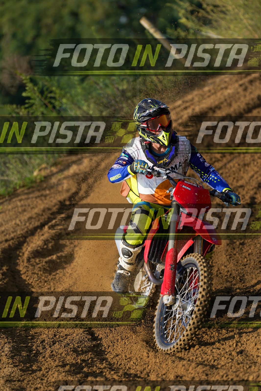 EICMA 20-09 11:00-12:00 · DOS02073