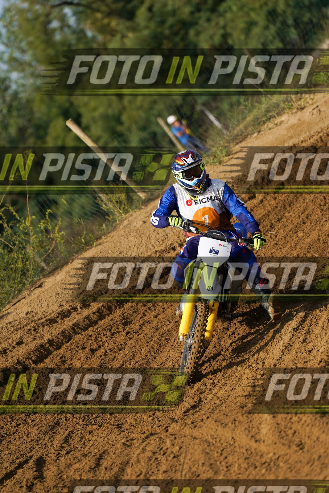 EICMA 20-09 11:00-12:00 · DOS02111