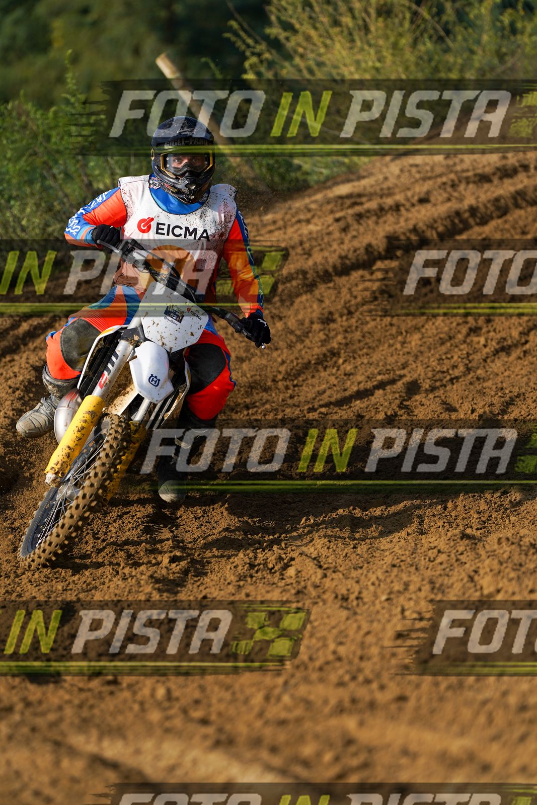 EICMA 20-09 11:00-12:00 · DOS02126