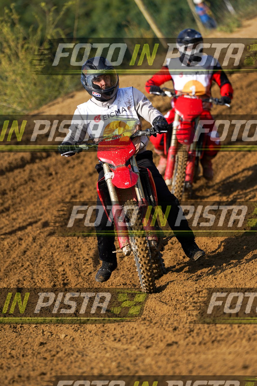 EICMA 20-09 11:00-12:00 · DOS02143