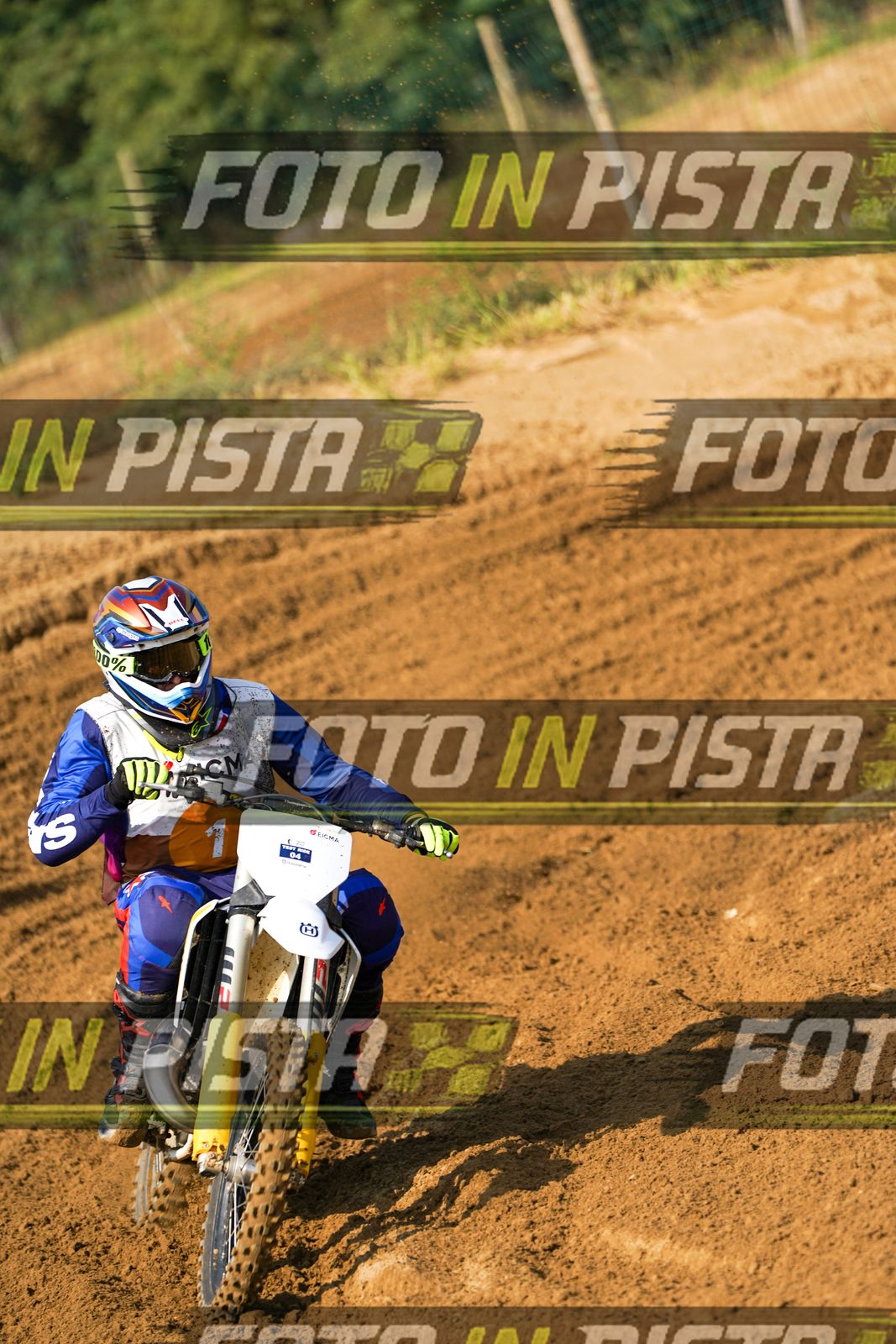 EICMA 20-09 11:00-12:00 · DOS02176