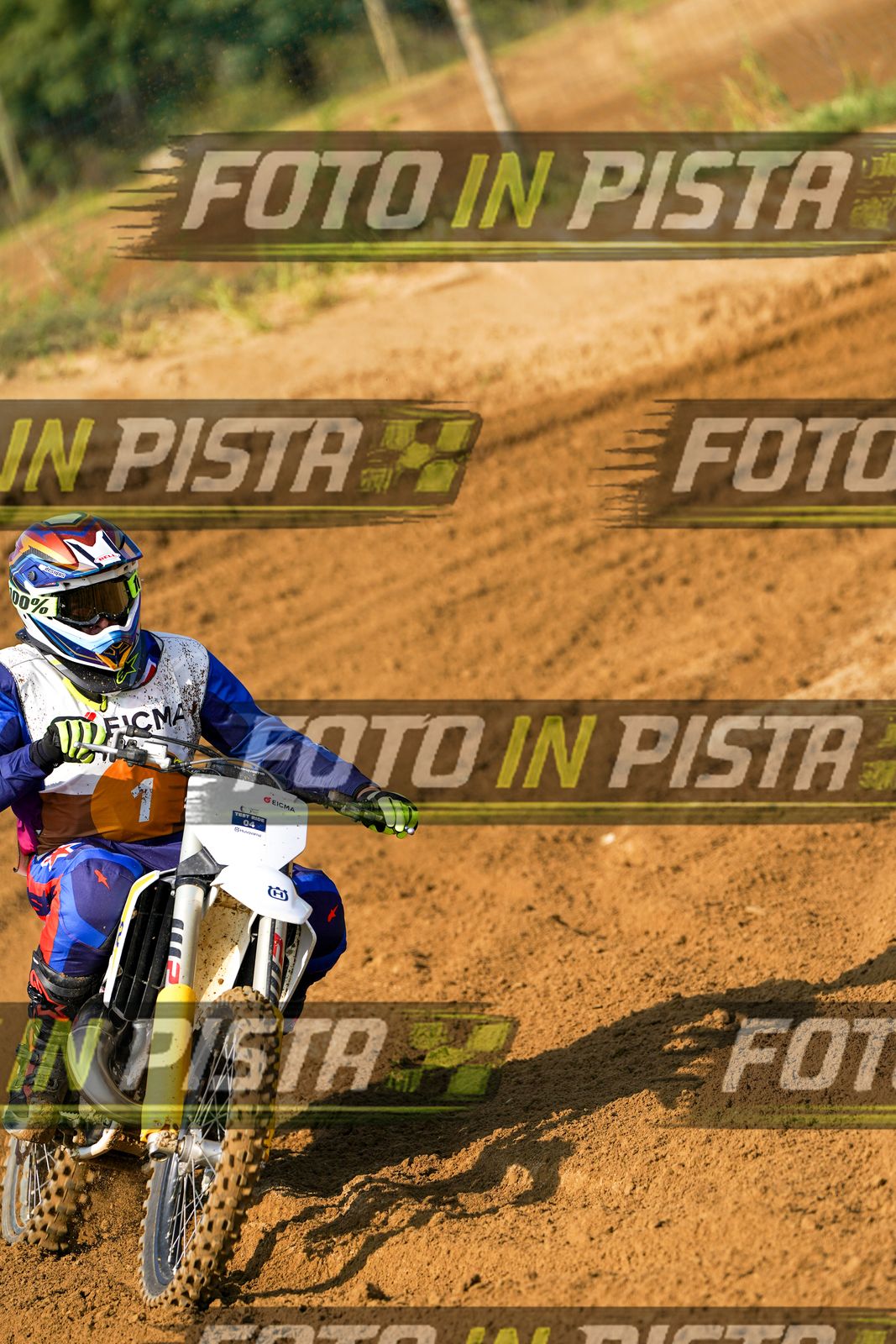 EICMA 20-09 11:00-12:00 · DOS02177