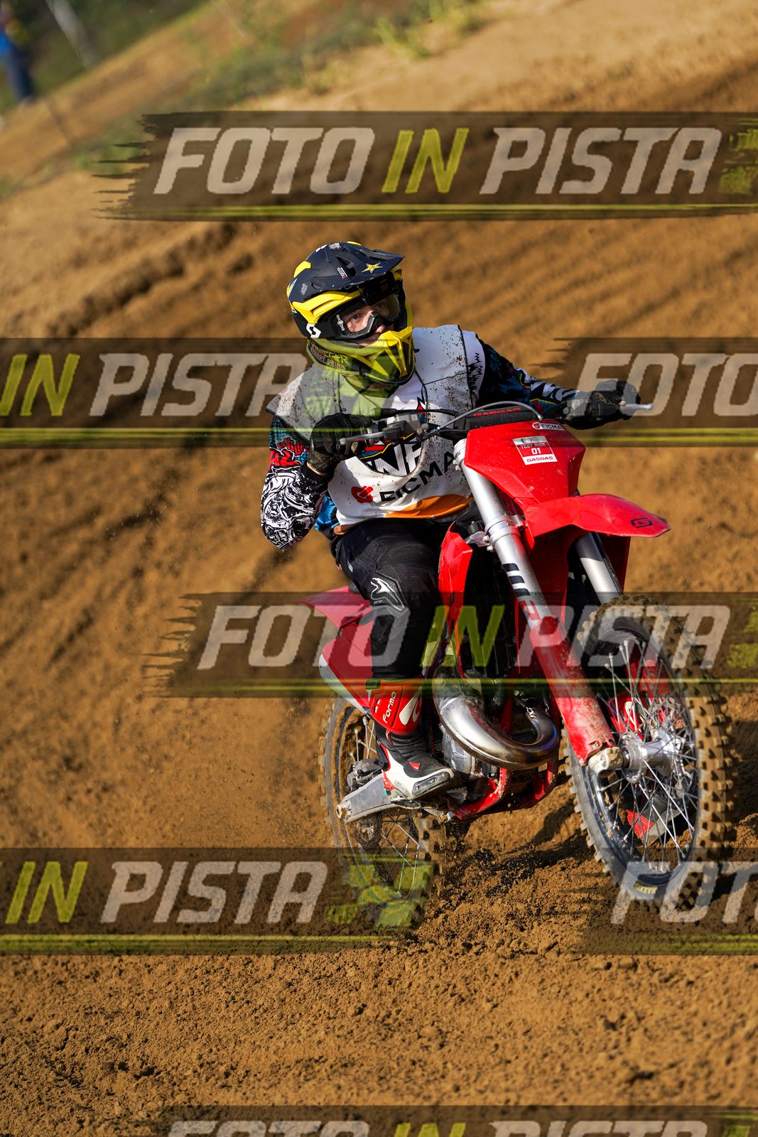 EICMA 20-09 11:00-12:00 · DOS02190