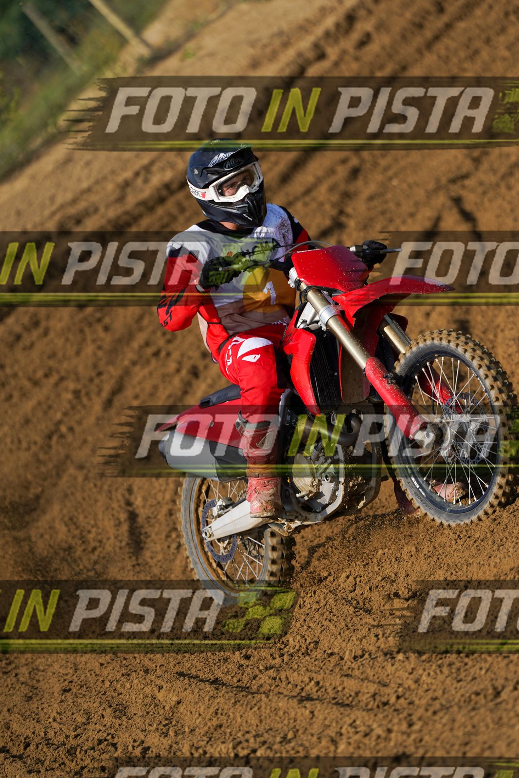 EICMA 20-09 11:00-12:00 · DOS02199
