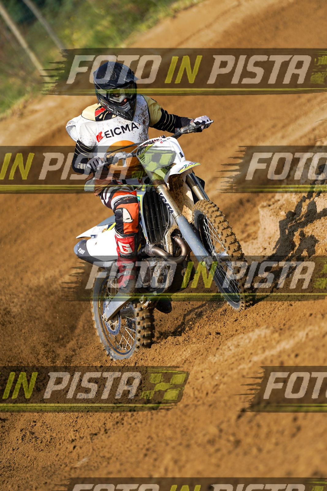 EICMA 20-09 11:00-12:00 · DOS02210