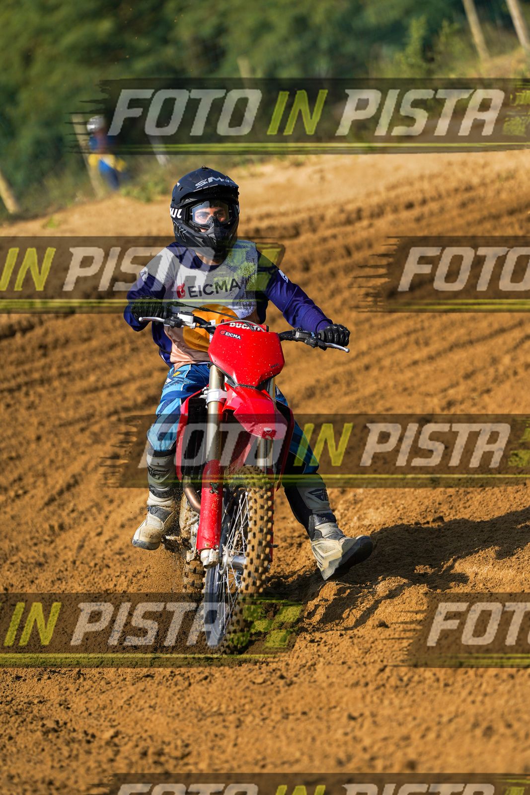 EICMA 20-09 11:00-12:00 · DOS02213