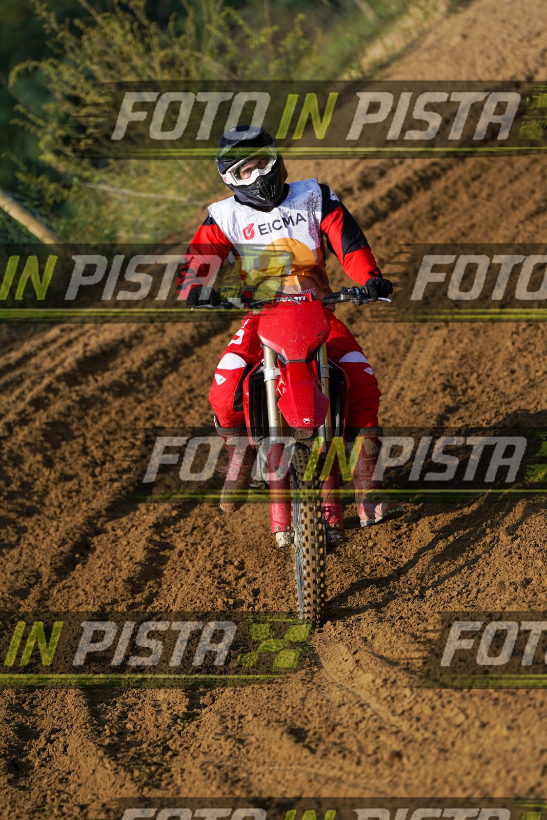 EICMA 20-09 11:00-12:00 · DOS02269