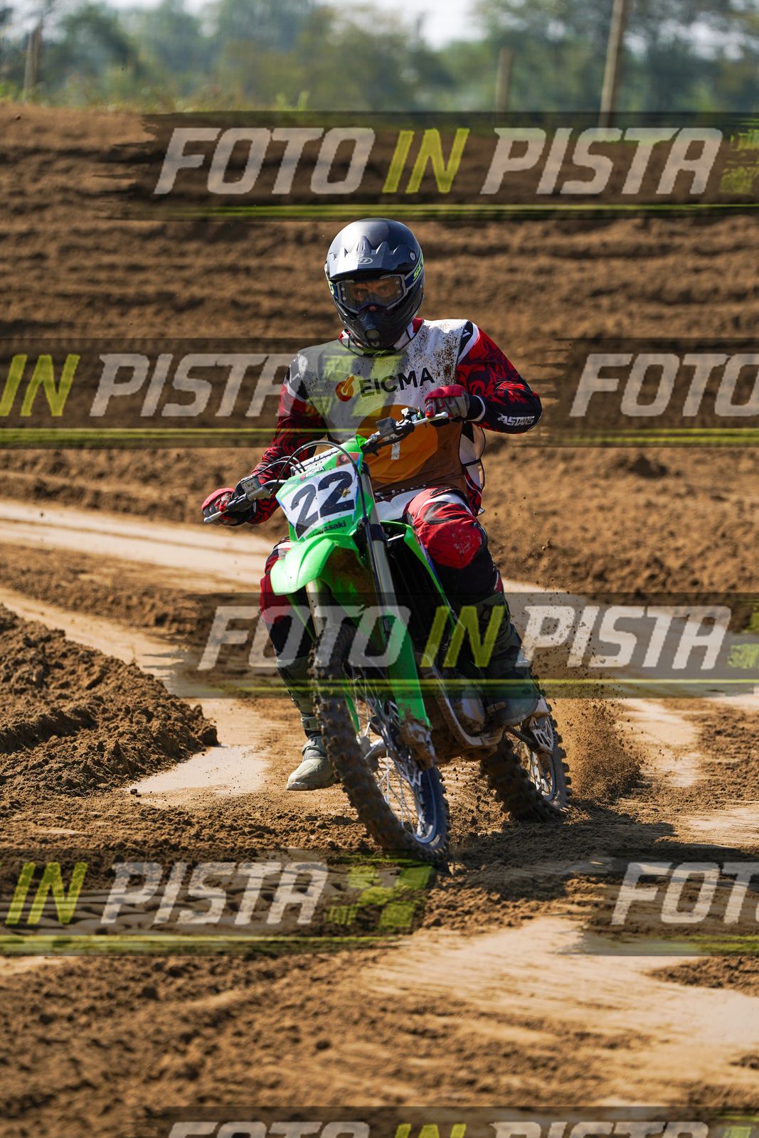 EICMA 20-09 11:00-12:00 · DOS02300