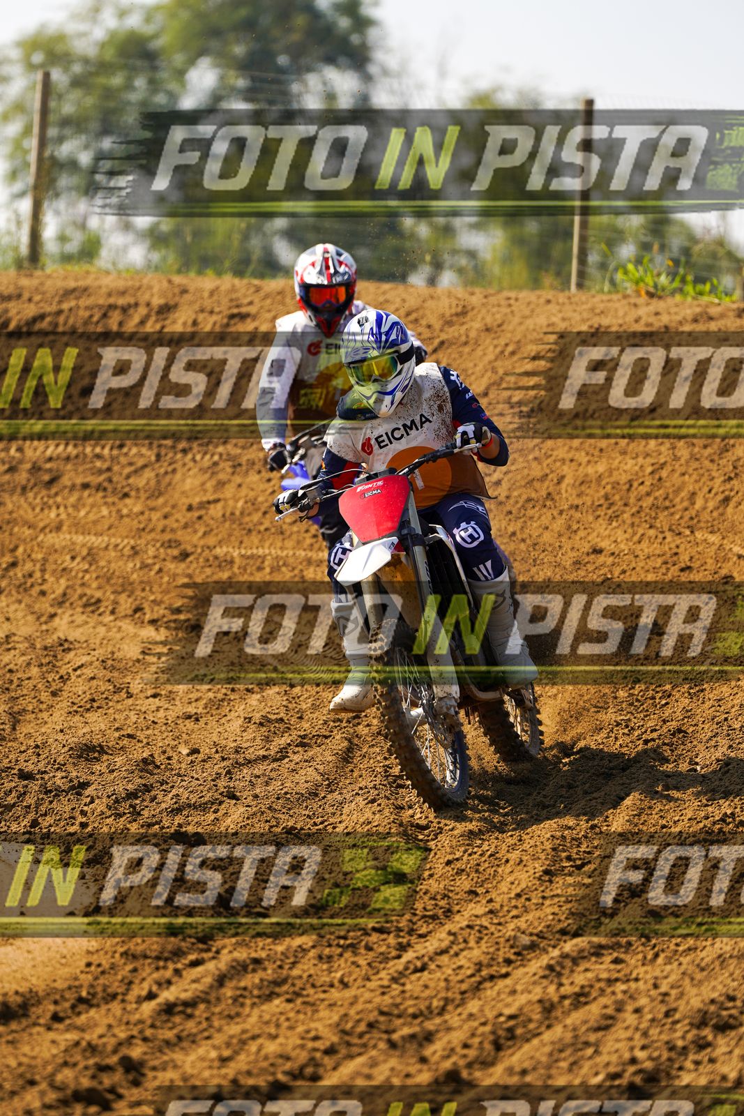 EICMA 20-09 11:00-12:00 · DOS02307