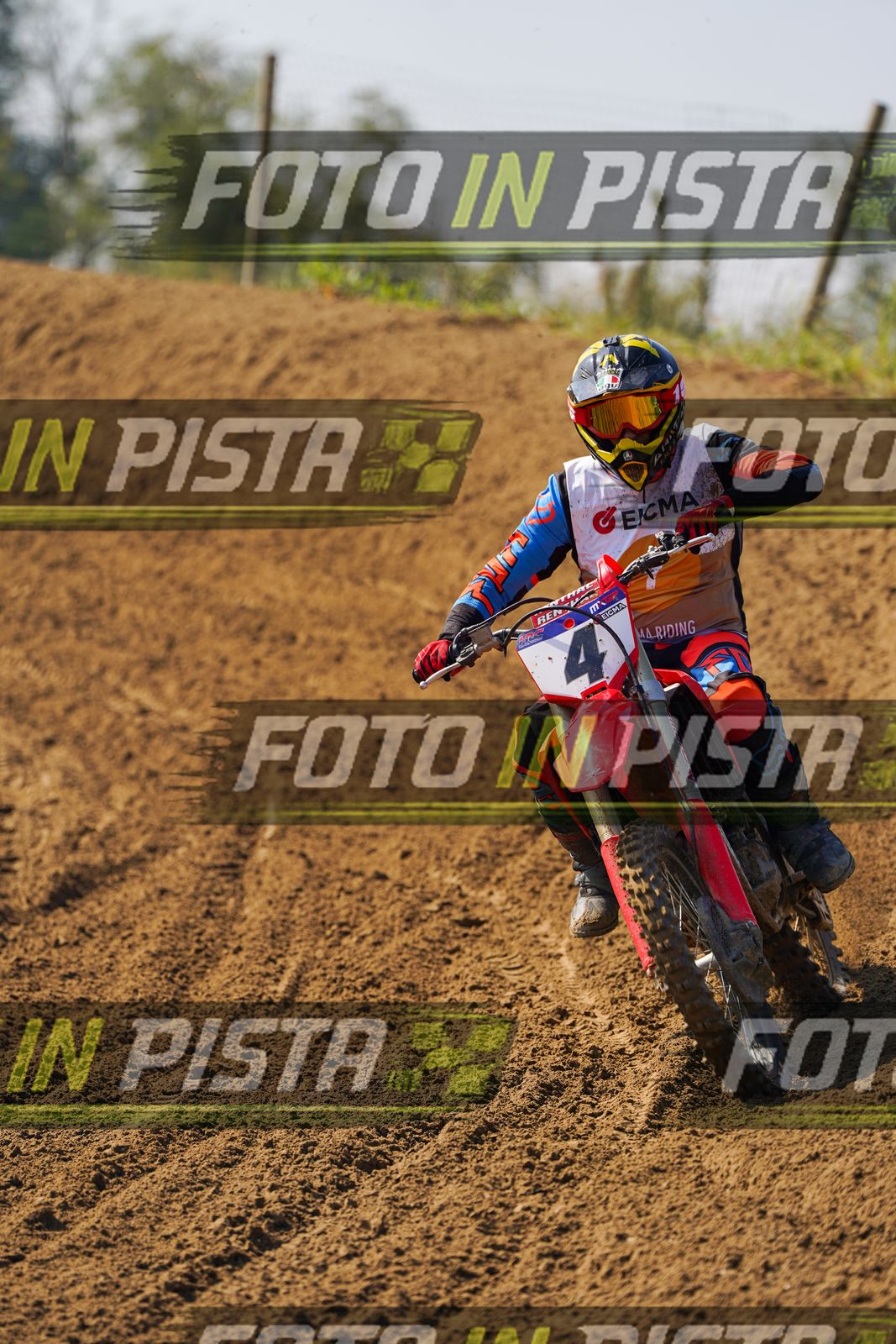 EICMA 20-09 11:00-12:00 · DOS02332