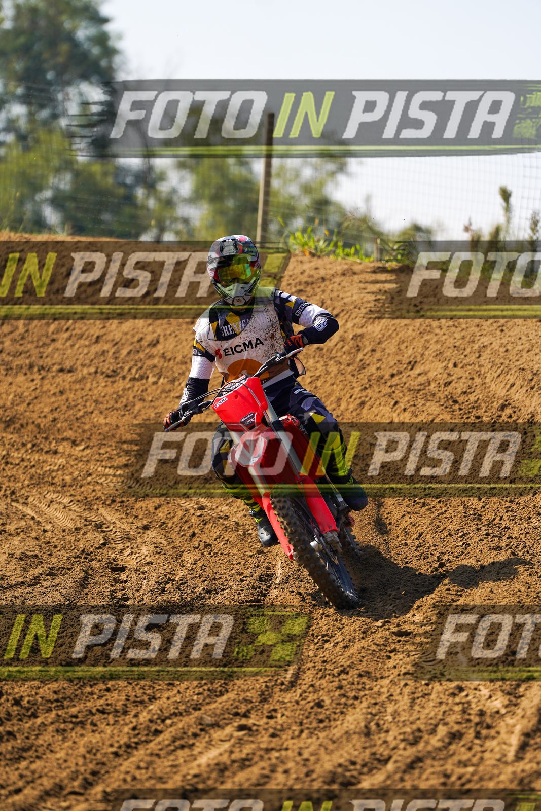 EICMA 20-09 11:00-12:00 · DOS02340