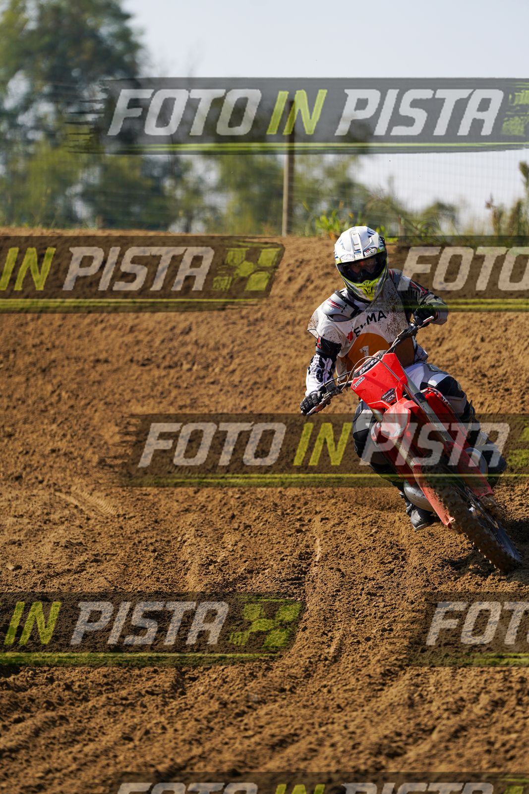 EICMA 20-09 11:00-12:00 · DOS02346