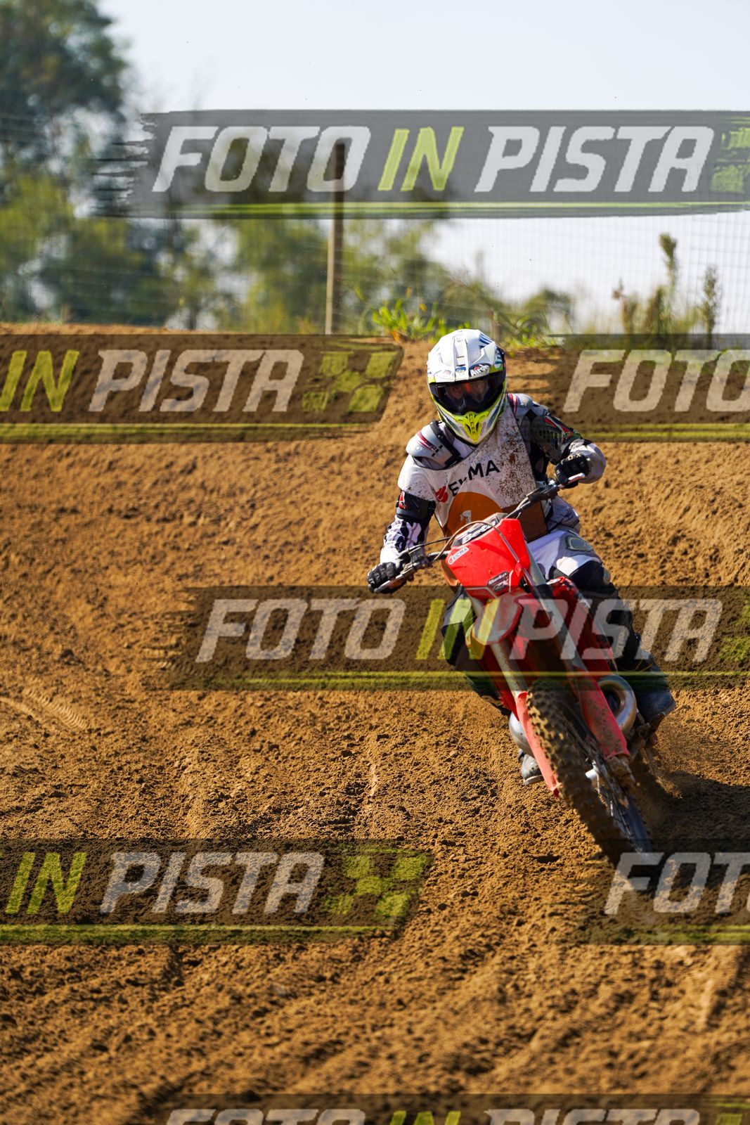 EICMA 20-09 11:00-12:00 · DOS02347