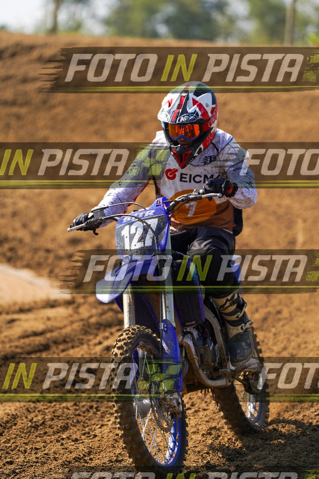 EICMA 20-09 11:00-12:00 · DOS02357