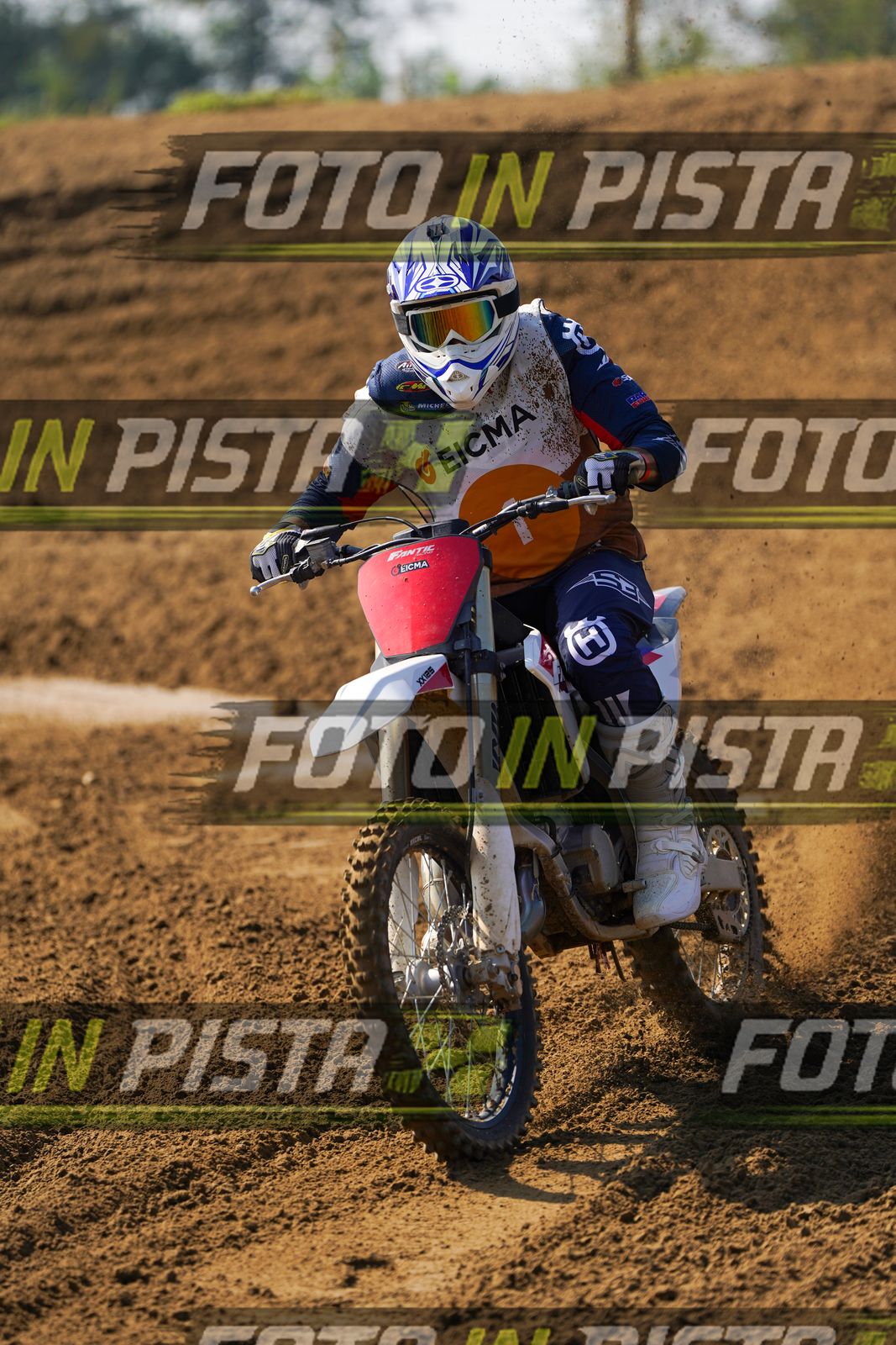 EICMA 20-09 11:00-12:00 · DOS02358