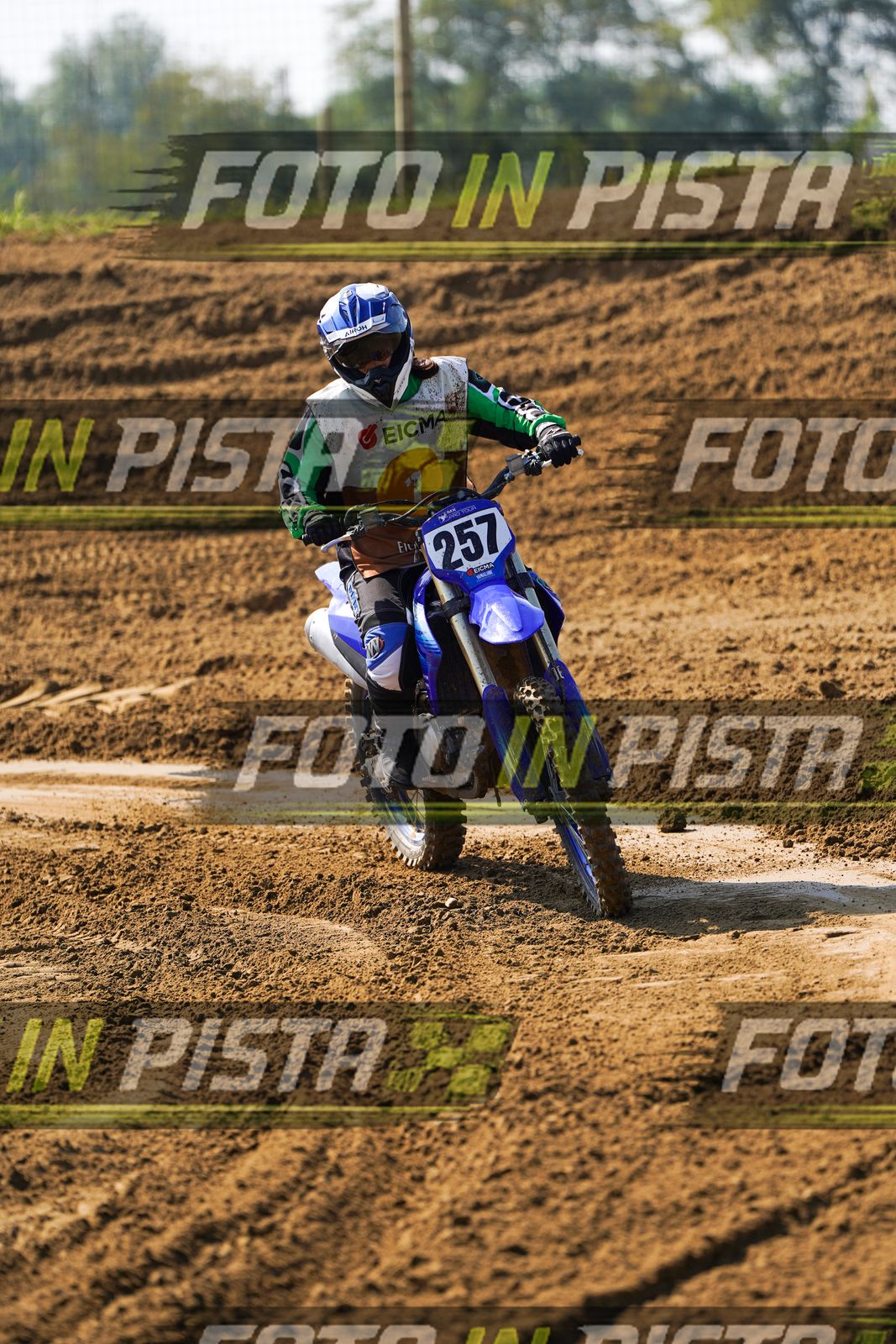 EICMA 20-09 11:00-12:00 · DOS02366