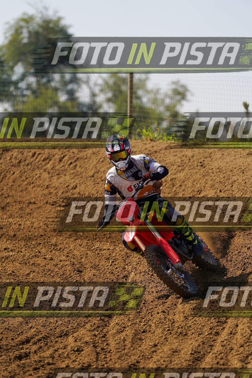 EICMA 20-09 11:00-12:00 · DOS02374
