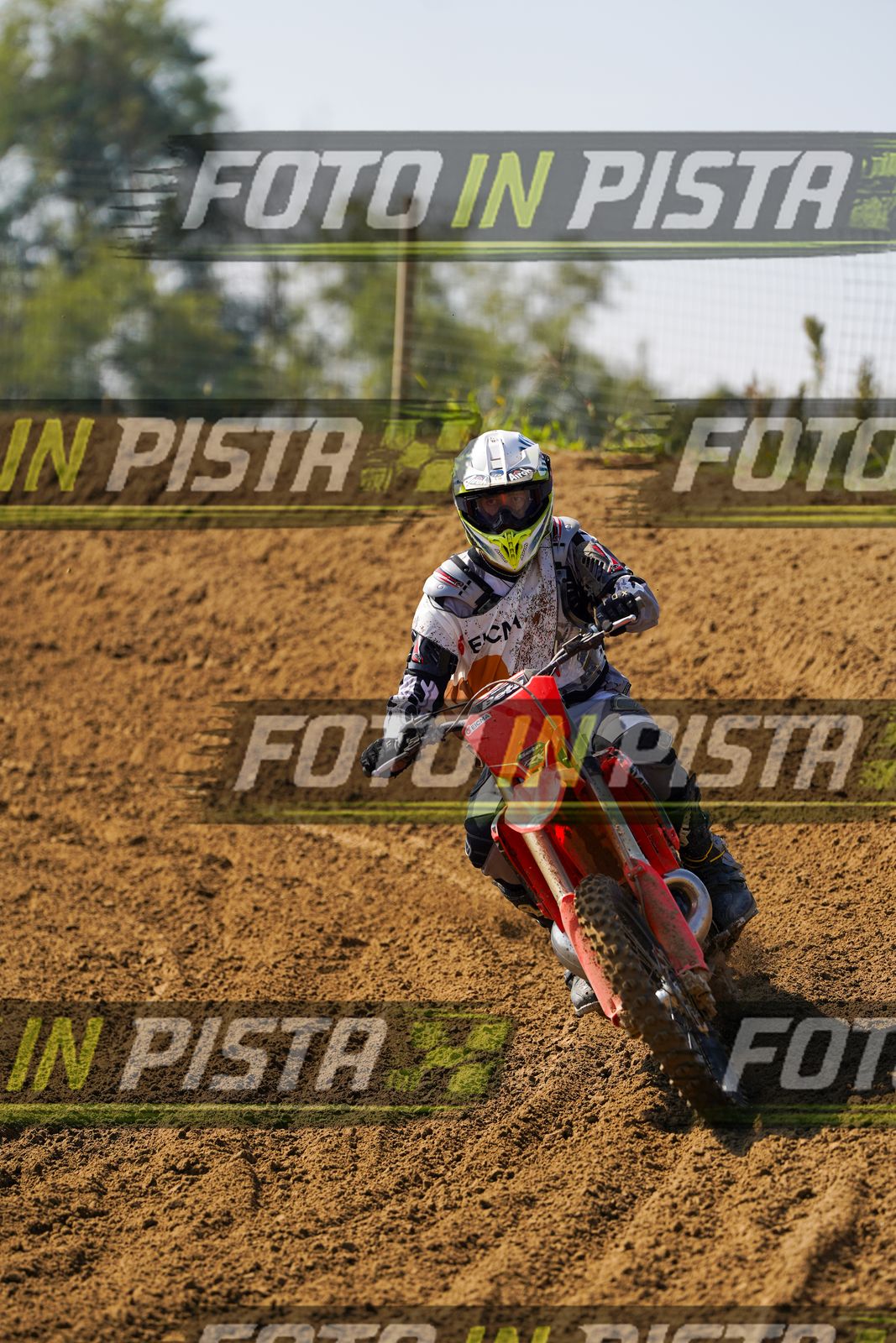 EICMA 20-09 11:00-12:00 · DOS02391