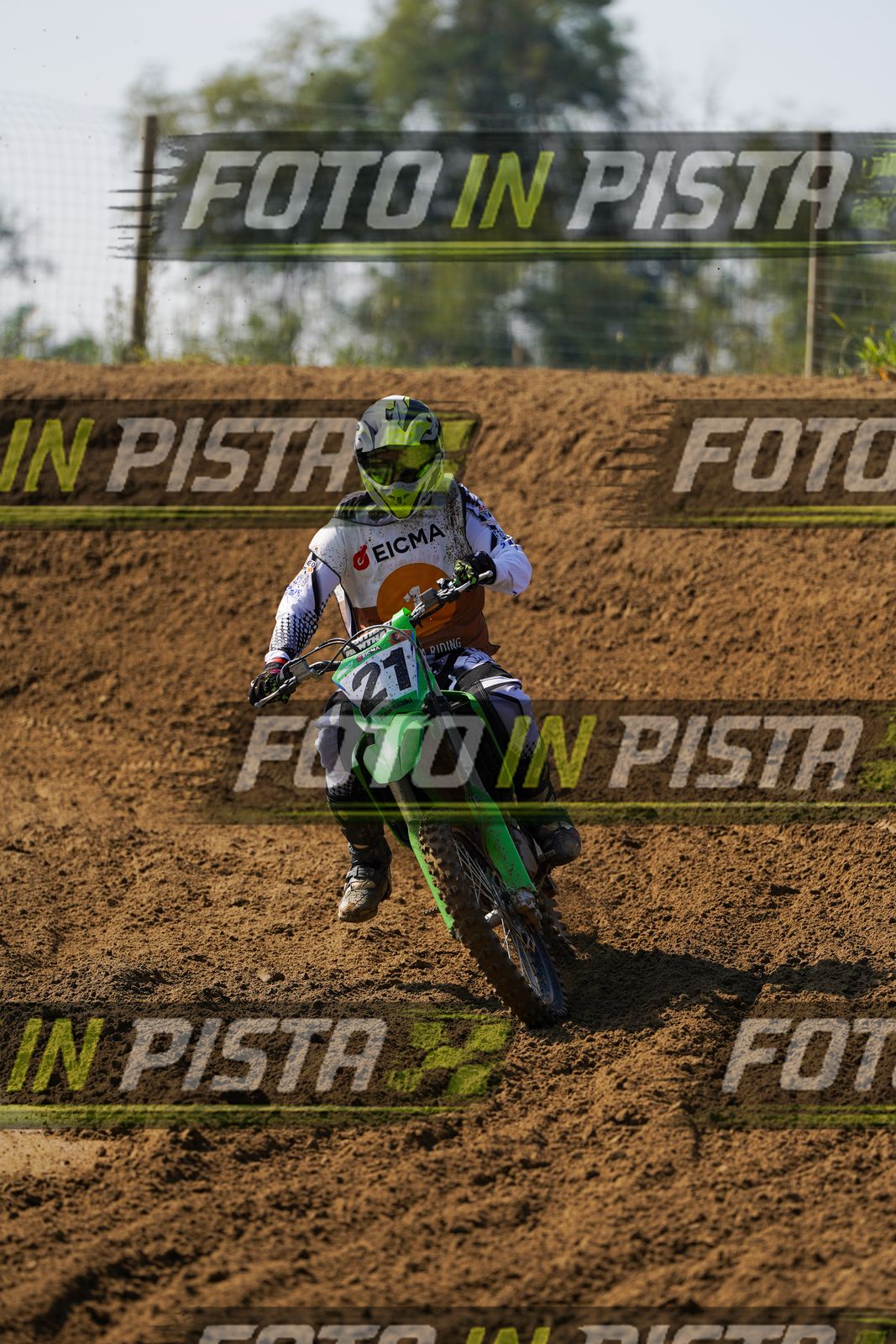 EICMA 20-09 11:00-12:00 · DOS02395