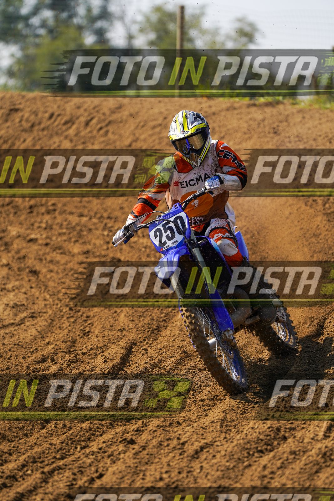 EICMA 20-09 11:00-12:00 · DOS02416