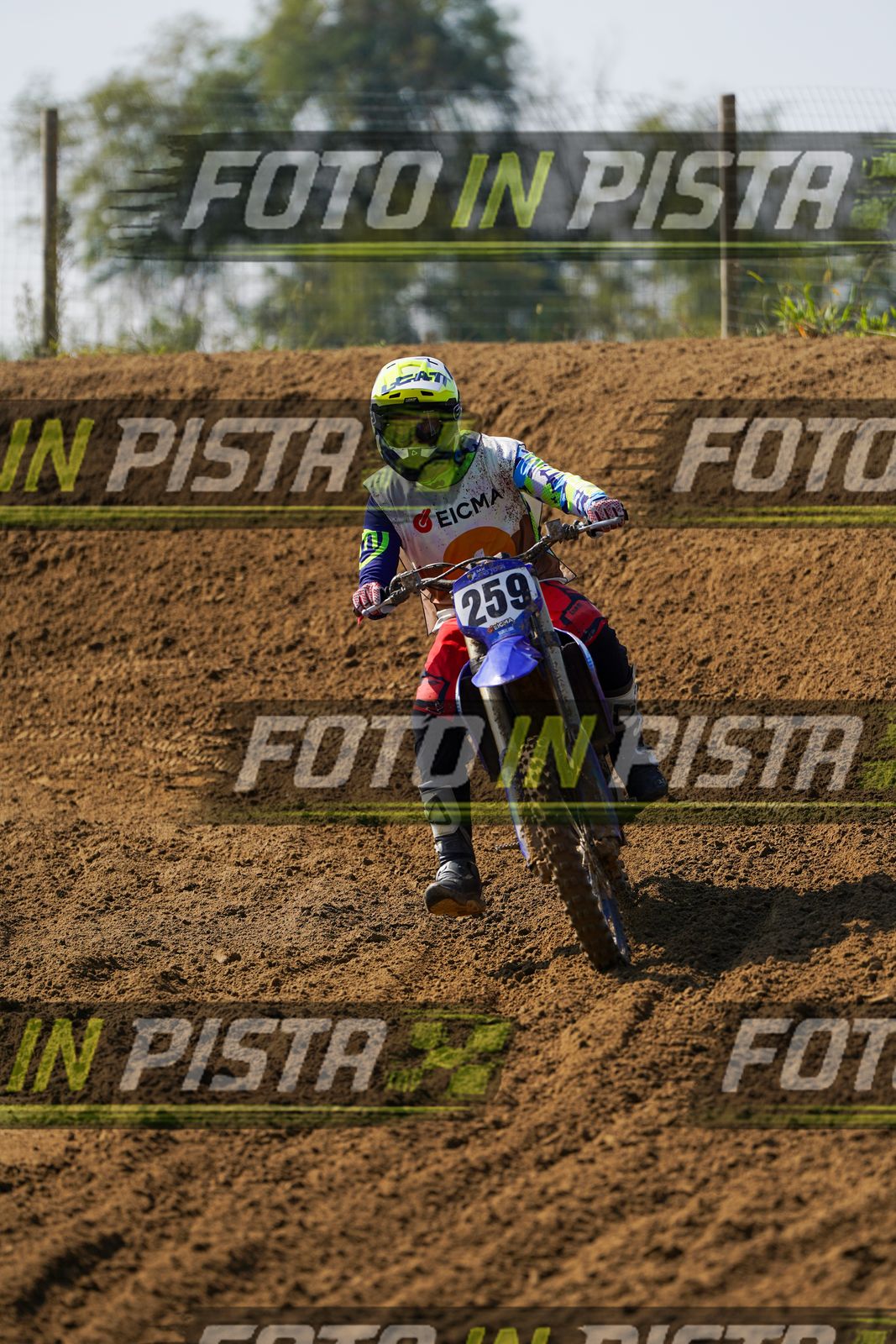 EICMA 20-09 11:00-12:00 · DOS02424