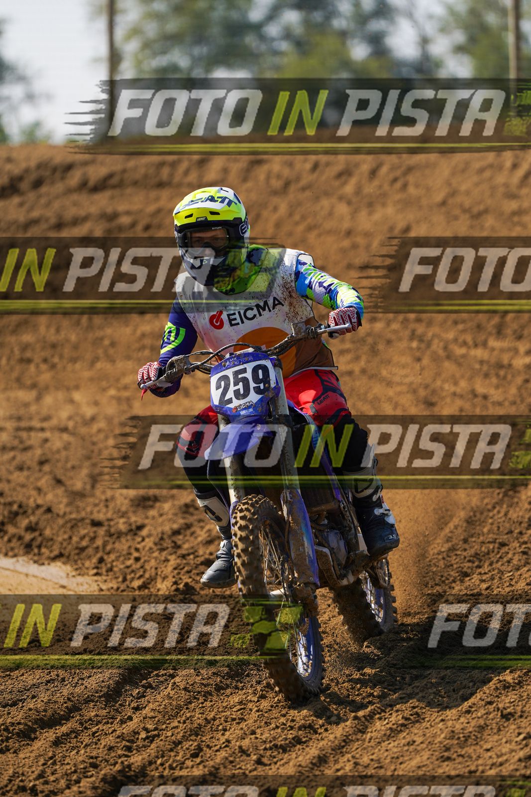 EICMA 20-09 11:00-12:00 · DOS02425