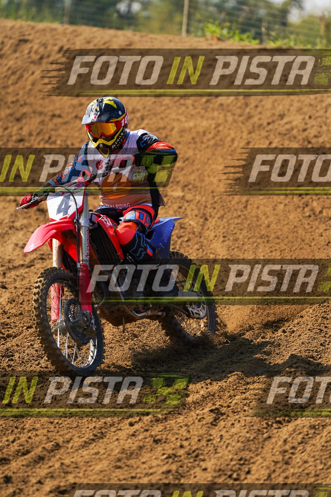 EICMA 20-09 11:00-12:00 · DOS02429