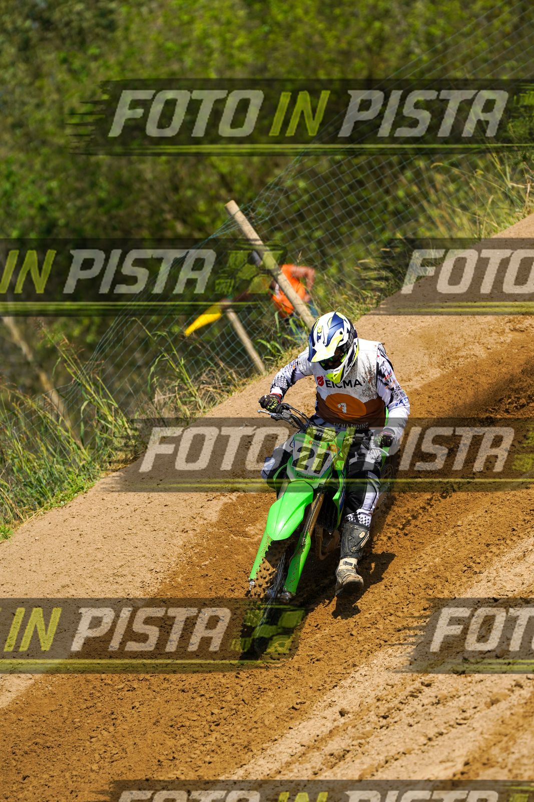 EICMA 20-09 11:00-12:00 · DOS02434