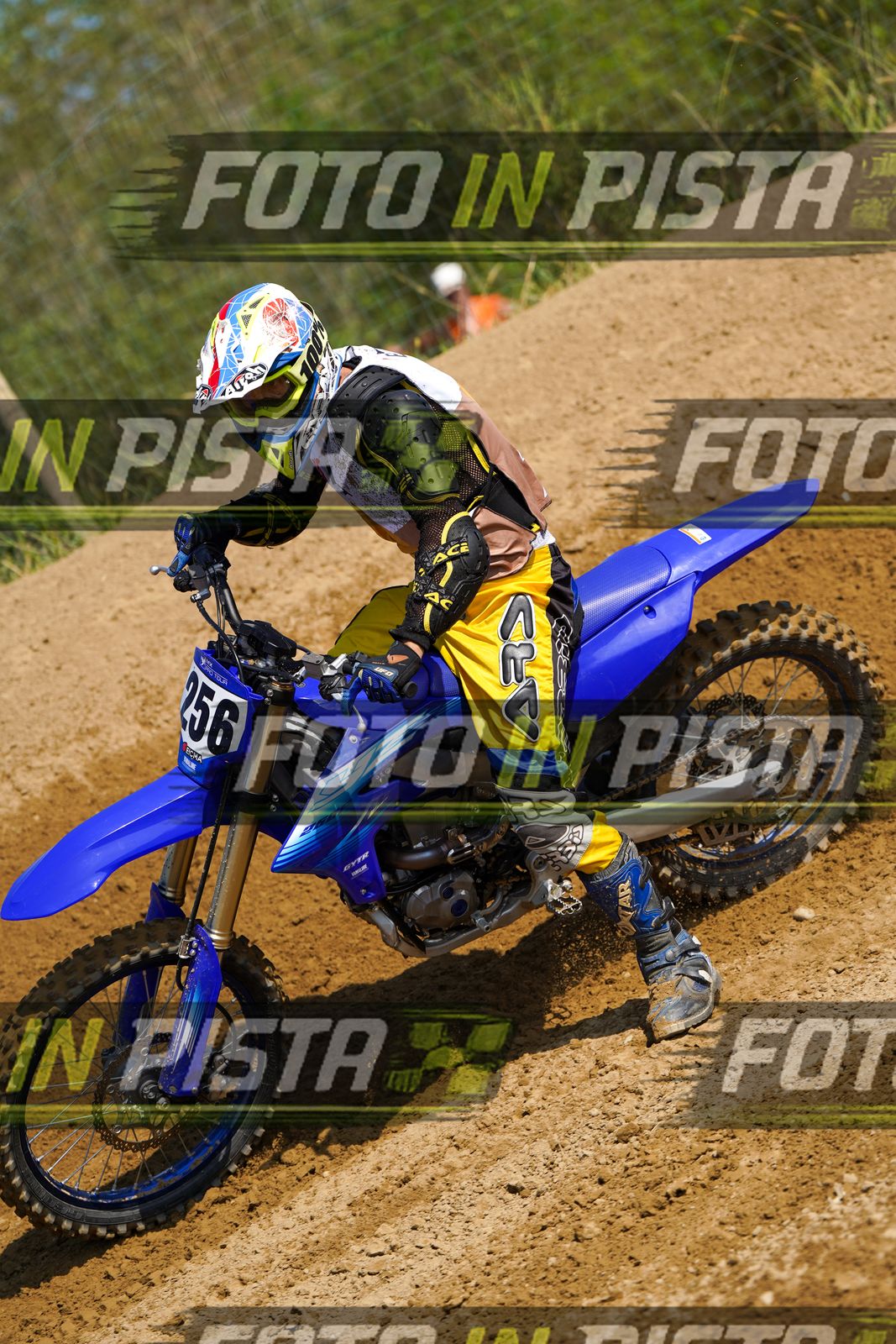 EICMA 20-09 11:00-12:00 · DOS02444