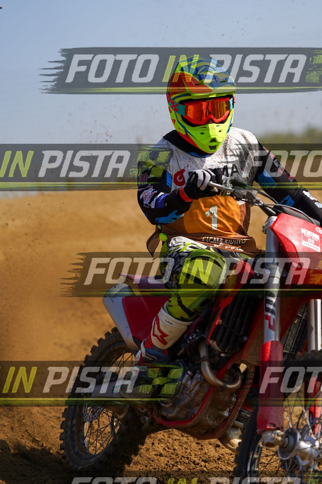 EICMA 20-09 11:00-12:00 · DOS02482