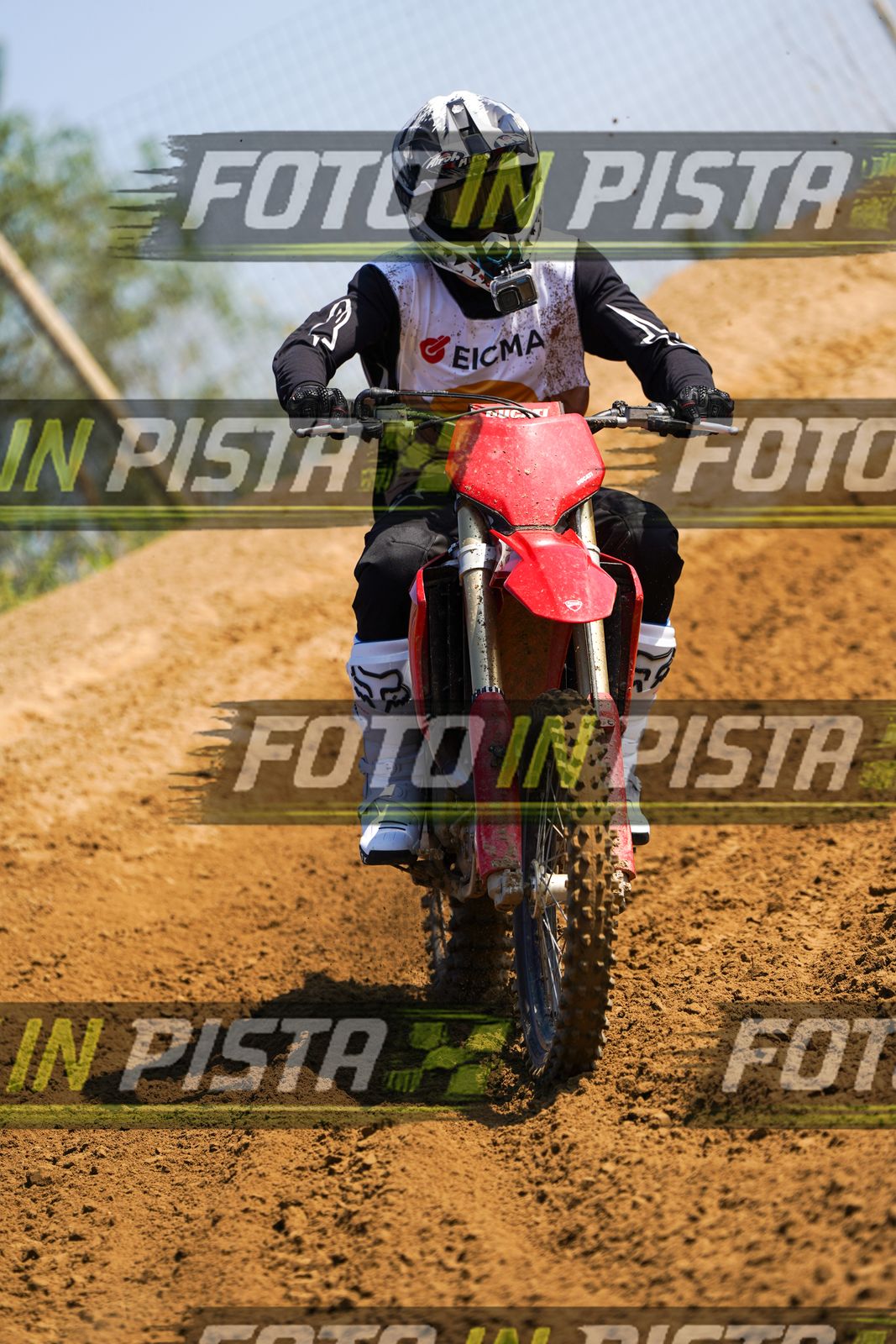 EICMA 20-09 11:00-12:00 · DOS02497