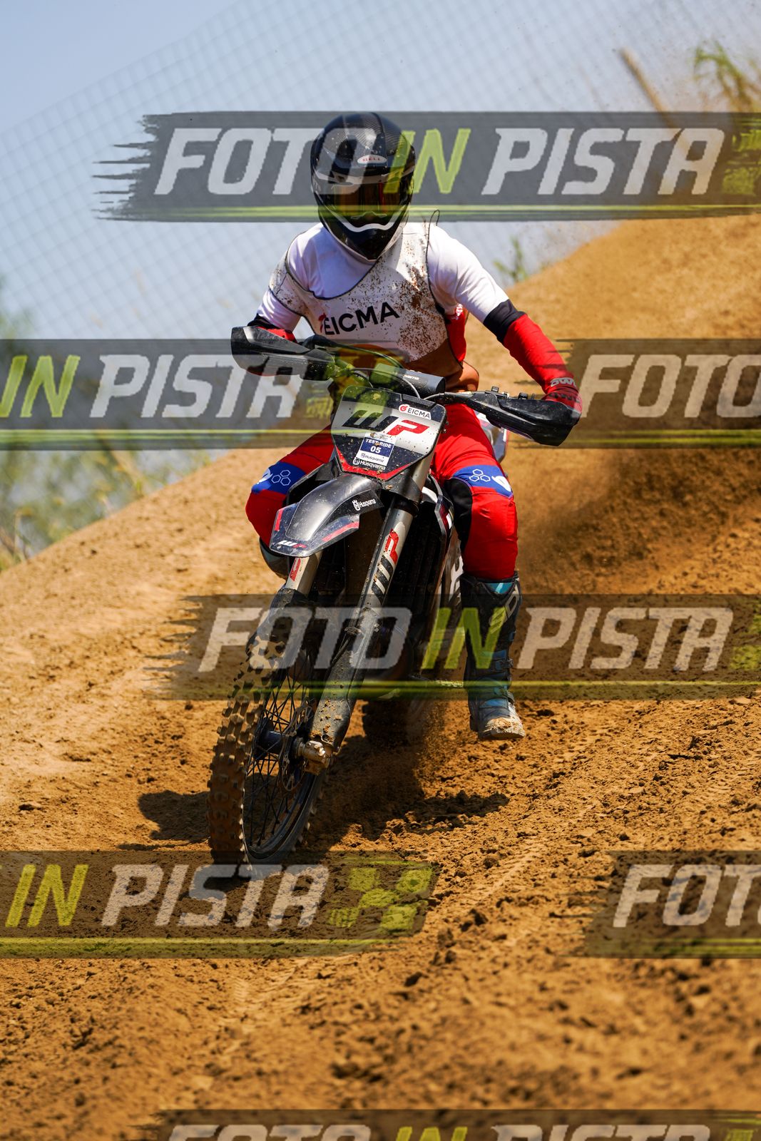 EICMA 20-09 11:00-12:00 · DOS02504