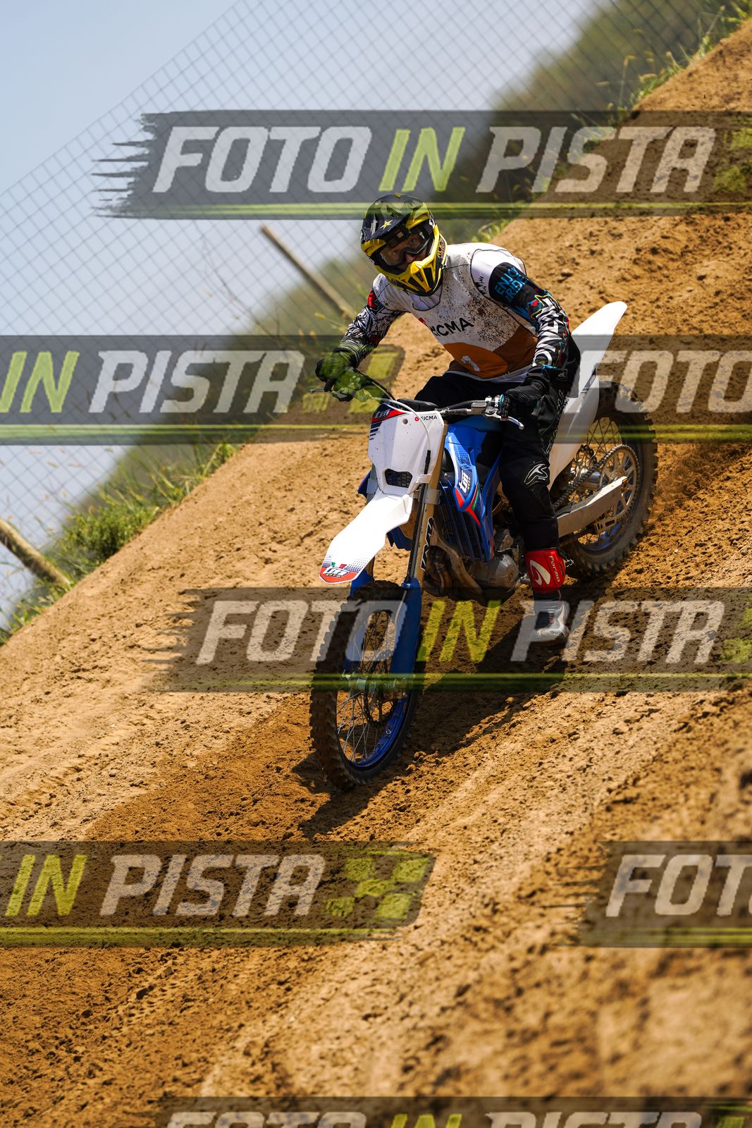 EICMA 20-09 11:00-12:00 · DOS02513