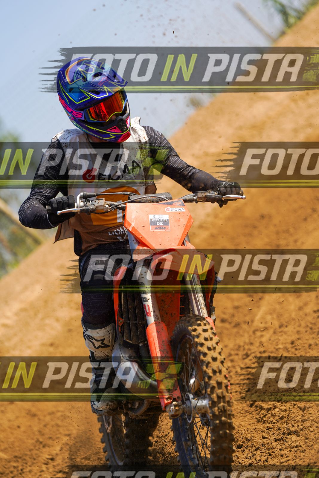 EICMA 20-09 11:00-12:00 · DOS02516