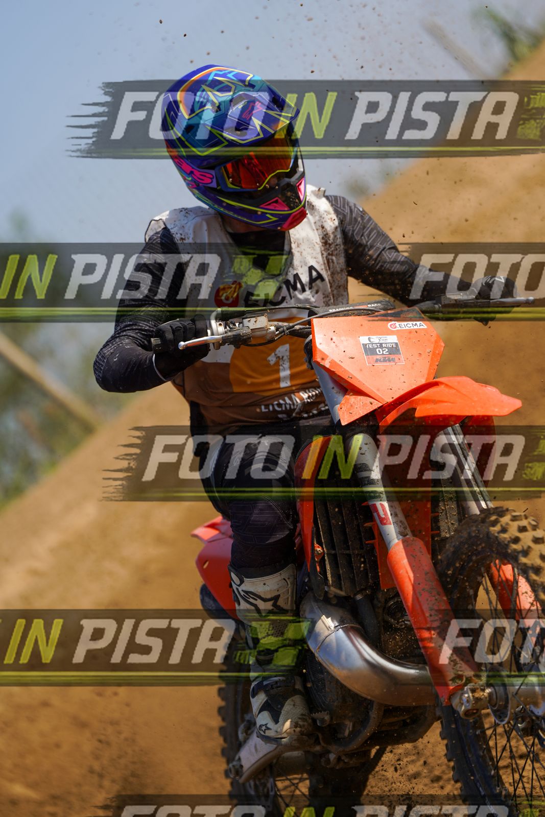 EICMA 20-09 11:00-12:00 · DOS02517