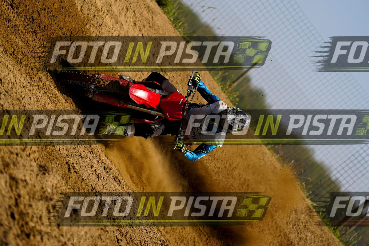 EICMA 20-09 11:00-12:00 · DOS02518
