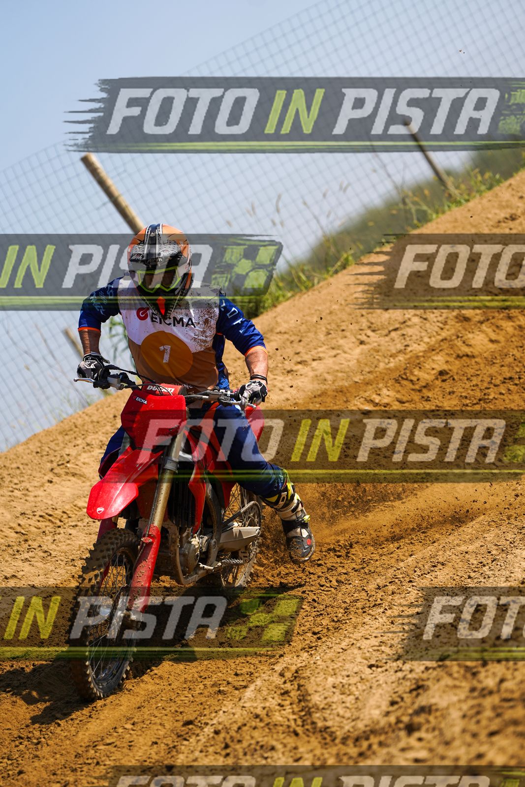 EICMA 20-09 11:00-12:00 · DOS02535
