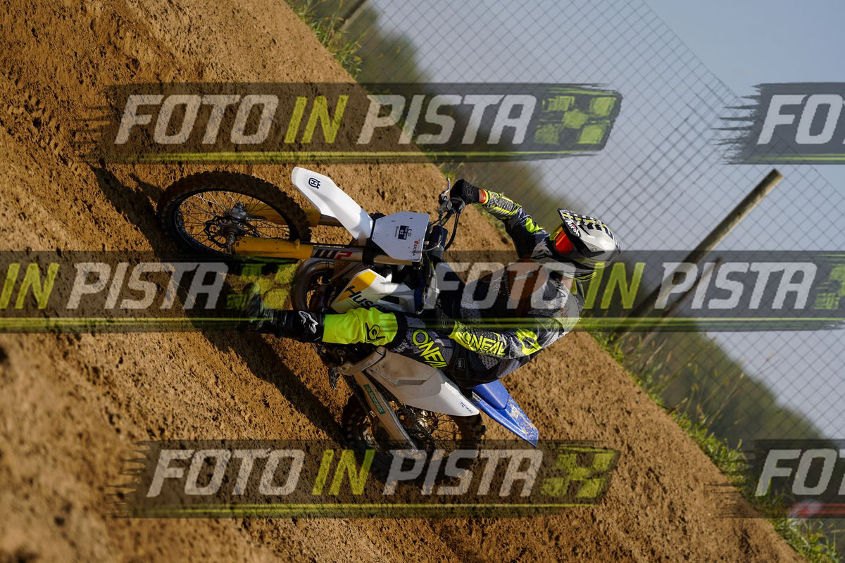 EICMA 20-09 11:00-12:00 · DOS02545