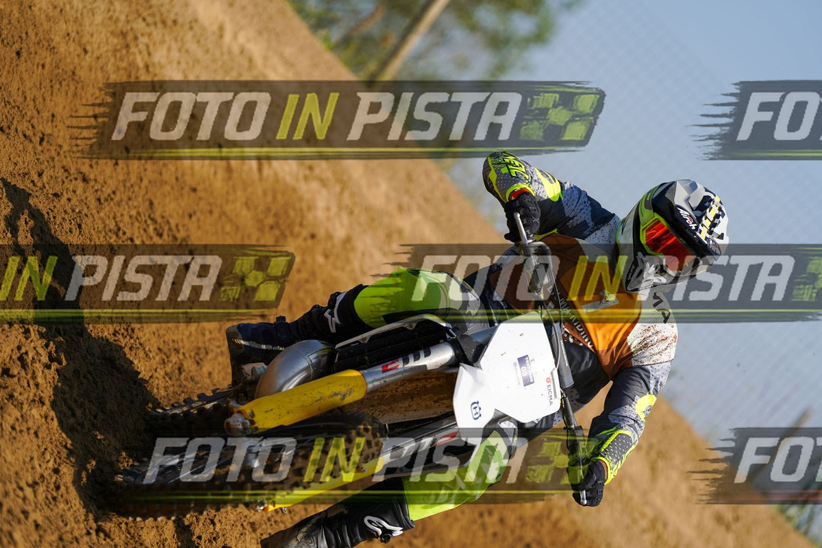EICMA 20-09 11:00-12:00 · DOS02548
