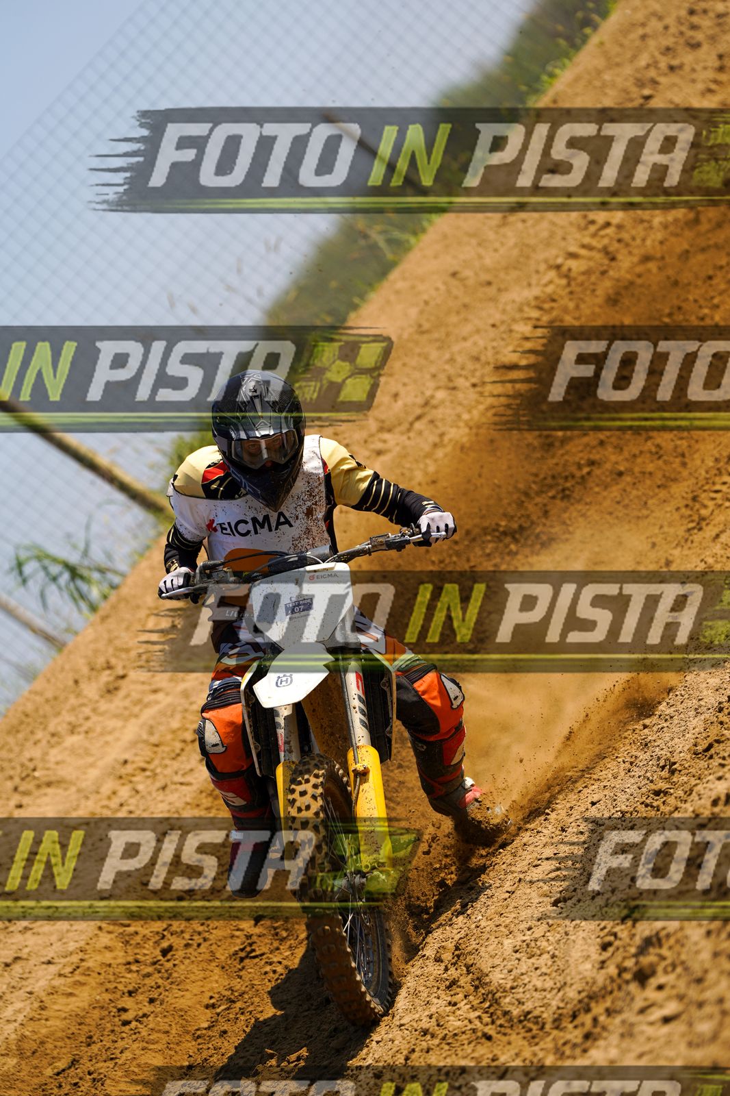 EICMA 20-09 11:00-12:00 · DOS02563
