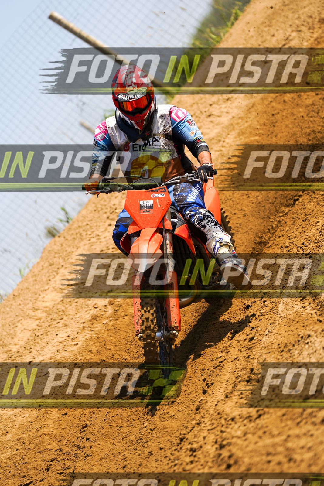EICMA 20-09 11:00-12:00 · DOS02568