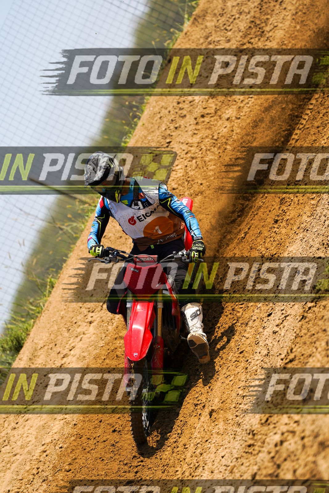 EICMA 20-09 11:00-12:00 · DOS02578