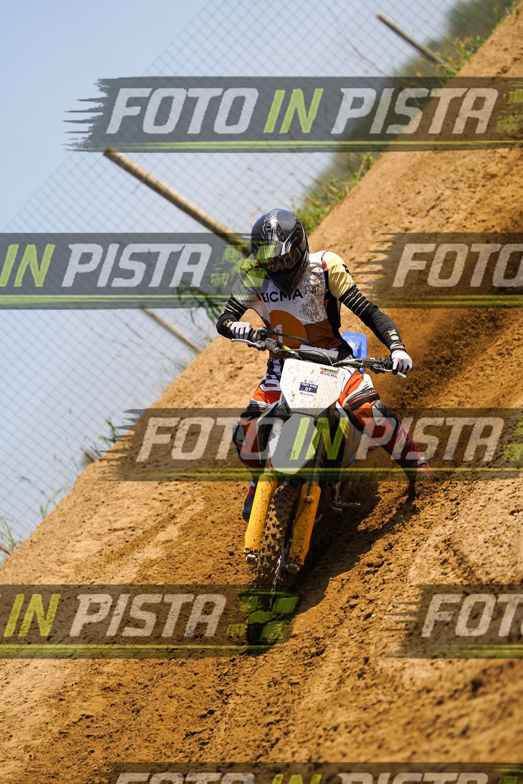 EICMA 20-09 11:00-12:00 · DOS02612